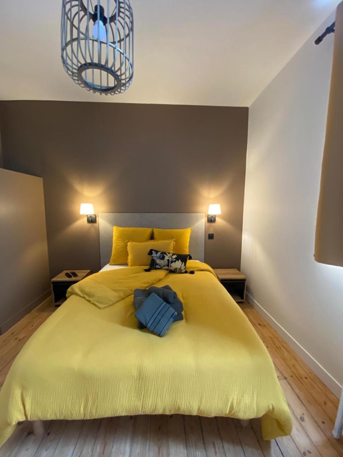 Hotel La Hacienda Rosita Saint-Jouan-des-Guérets Zewnętrze zdjęcie